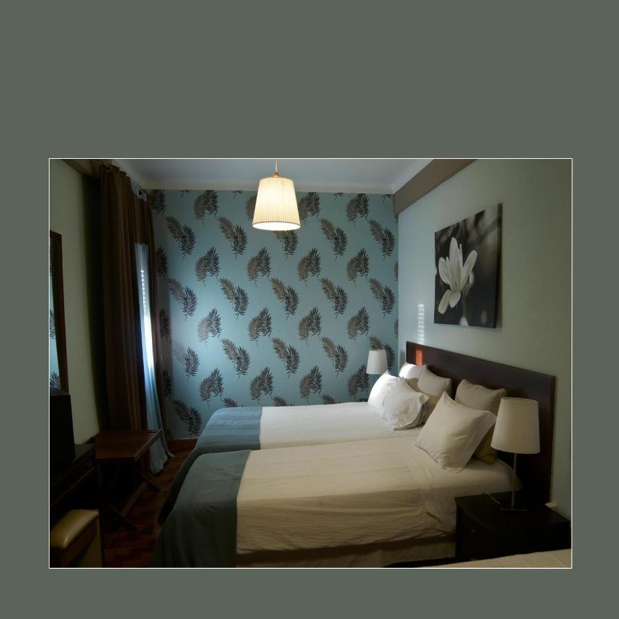 オデミラ Residencial Rita Bed & Breakfast エクステリア 写真