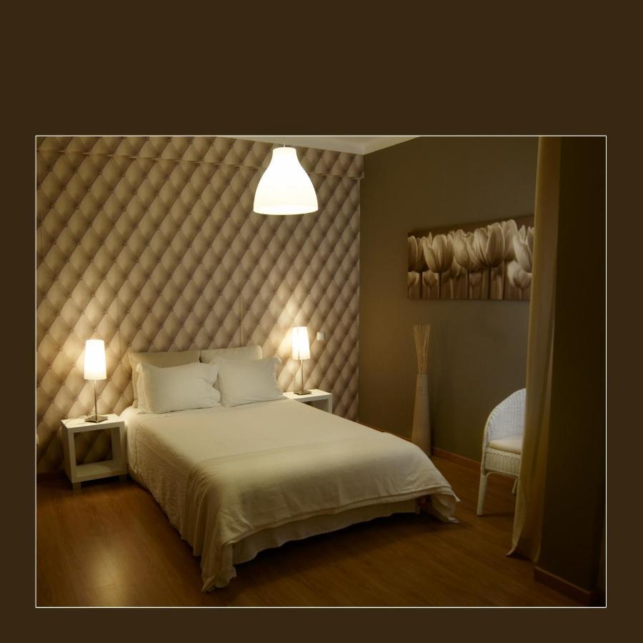 オデミラ Residencial Rita Bed & Breakfast エクステリア 写真