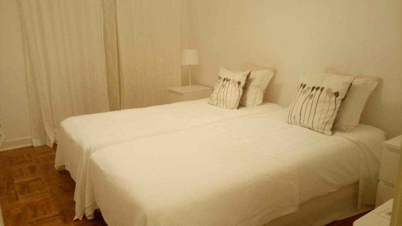 オデミラ Residencial Rita Bed & Breakfast エクステリア 写真