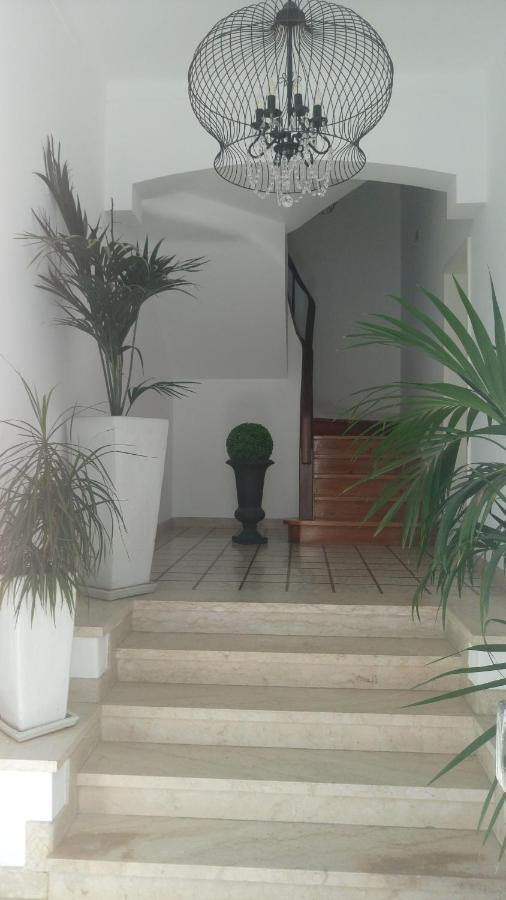 オデミラ Residencial Rita Bed & Breakfast エクステリア 写真